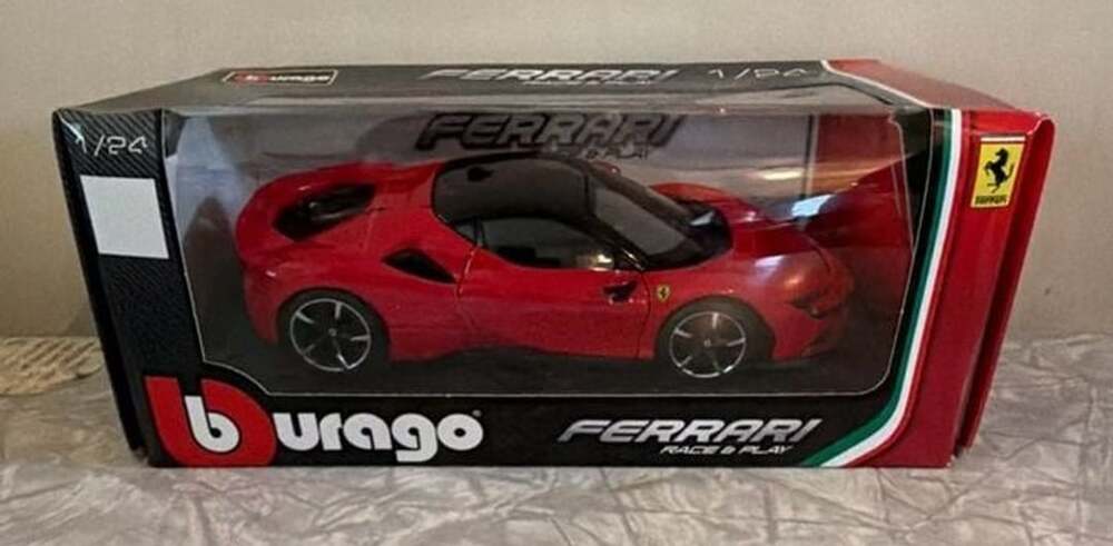 Bburago Ferrari SF90 Stradale 1/24 Red Die-Cast Model Car